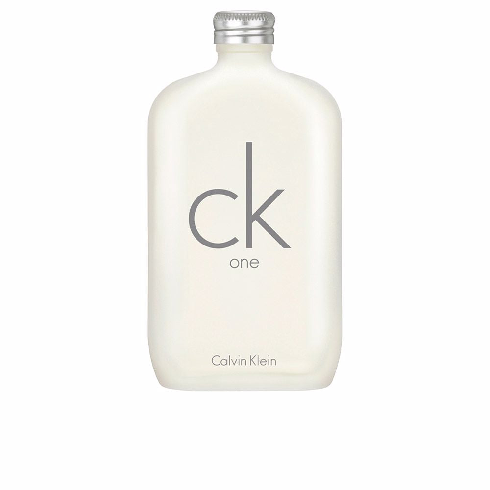 CK ONE eau de toilette vaporizador